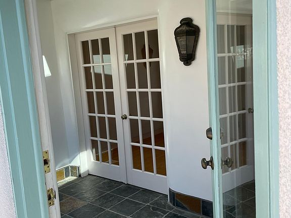 4th image of 521 Lolita St #2