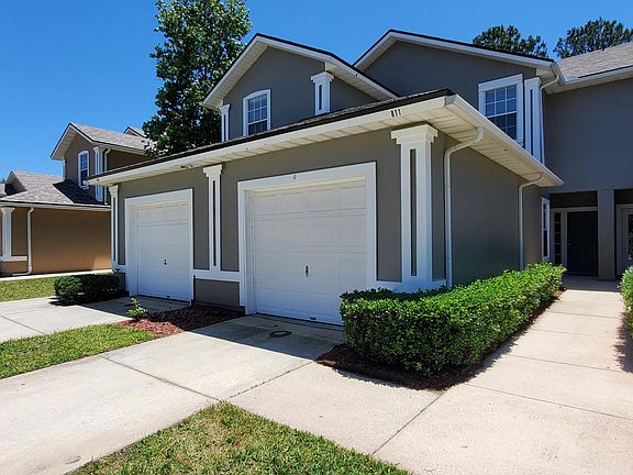 3rd image of 811 Scrub Jay Dr