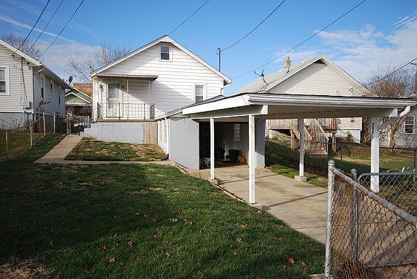 2nd image of 966 N F St