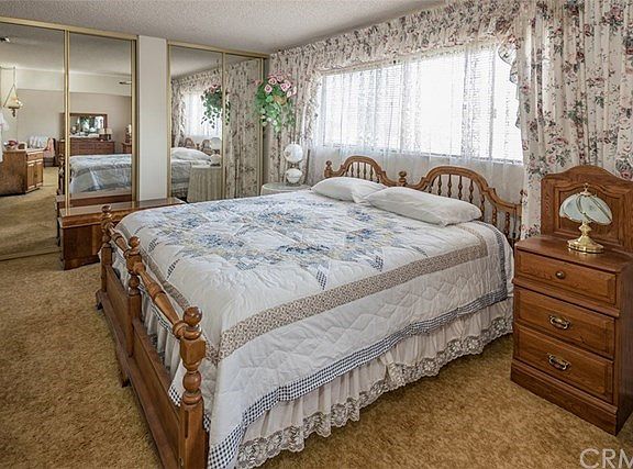 2nd image of 1551 Oakhorne Dr