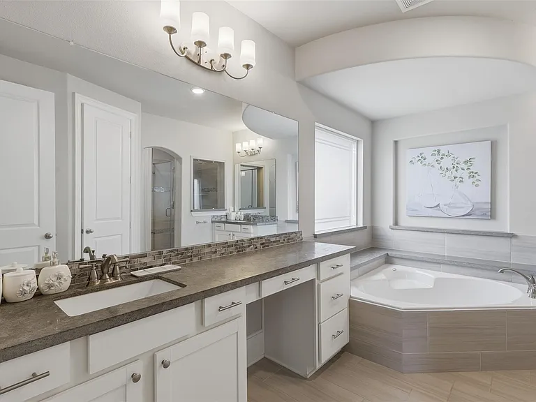 2410 Ginger Mist Ct — Photo 22