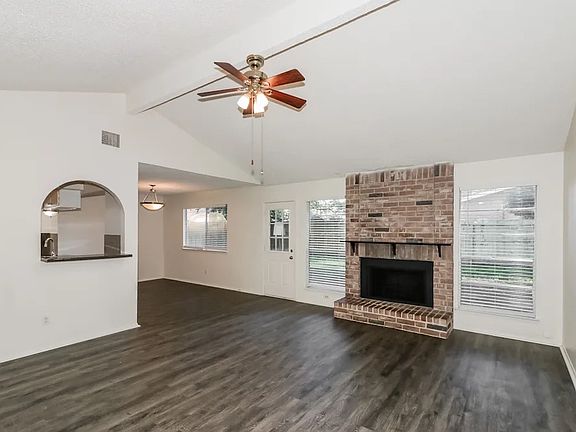 4th image of 22502 Leedstown Ln