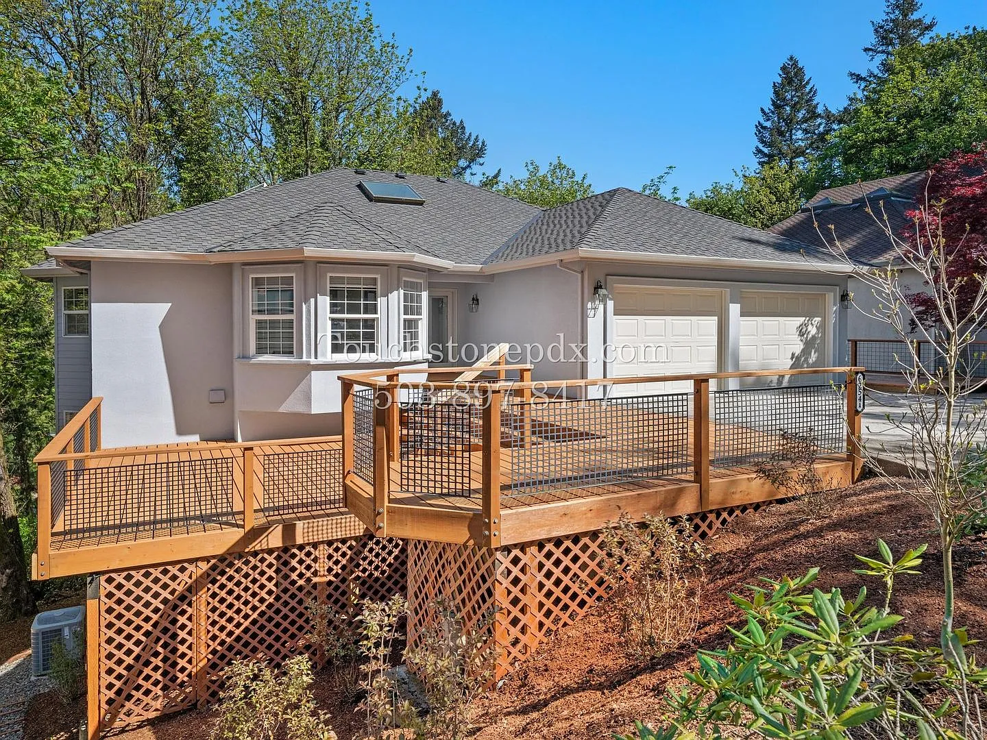 Stunning Hillsdale Home featuring 4BD|4ba + Bonus Room and Office! — Photo 2