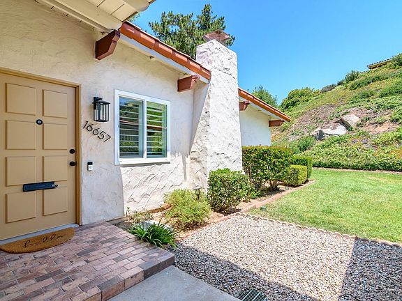 3rd image of 16657 Roca Dr