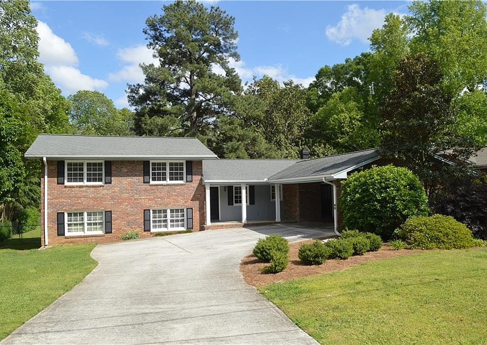 1st image of 301 Merrydale Dr