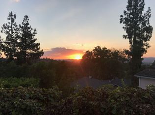 20212 Ruston Rd, Woodland Hills, CA 91364