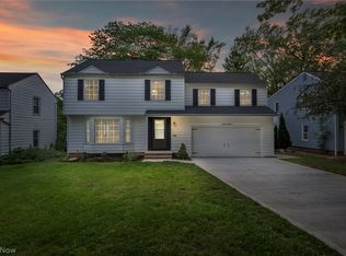 1352 Ford Rd, Lyndhurst, OH 44124