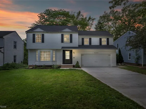 1352 Ford Rd, Lyndhurst, OH 44124