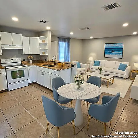 5209 Meadow Fld #2 — Photo 8