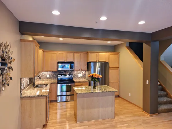 2411 121st Cir NE Unit D, Blaine, MN 55449