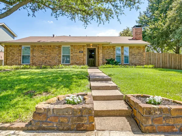 1118 Wood Heights Dr, Lewisville, TX 75067