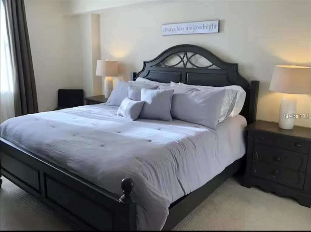 2 bed, 2.0 bath, 1030 sqft, $1,950 — Photo 4