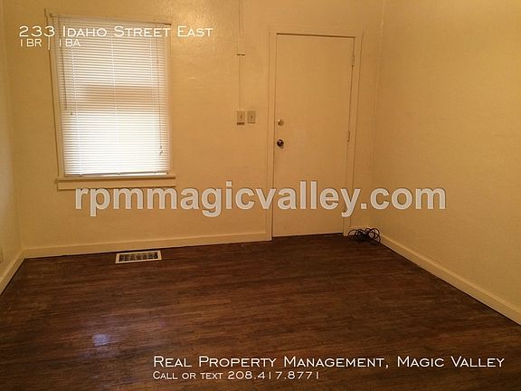 2nd image of 233 Idaho St E