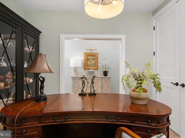 78 Old Mill Bottom Rd N #211, Annapolis, MD 21409