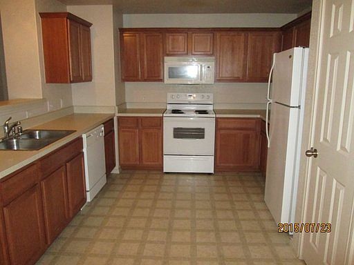 4th image of 404 Wells Ct Unit C