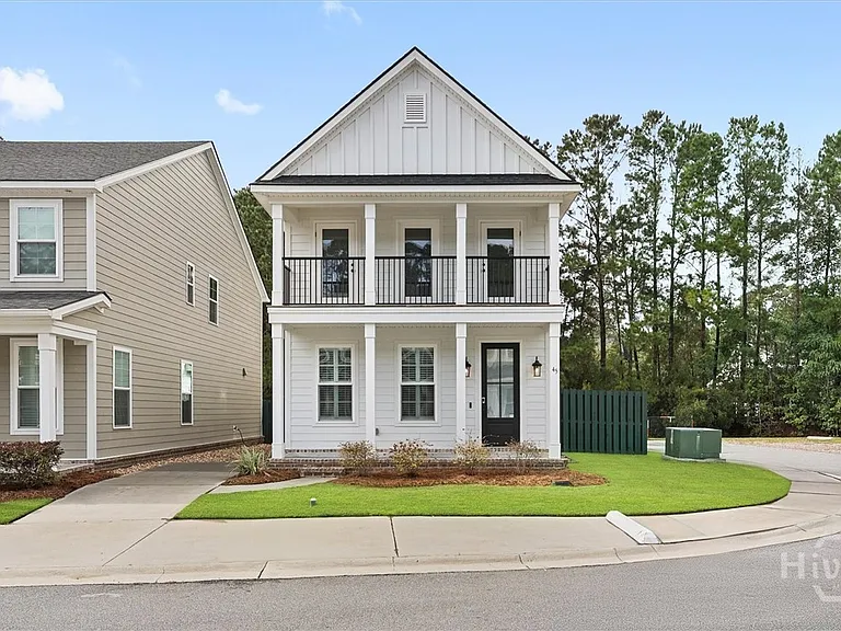 45 Grove Park Dr — Photo 1