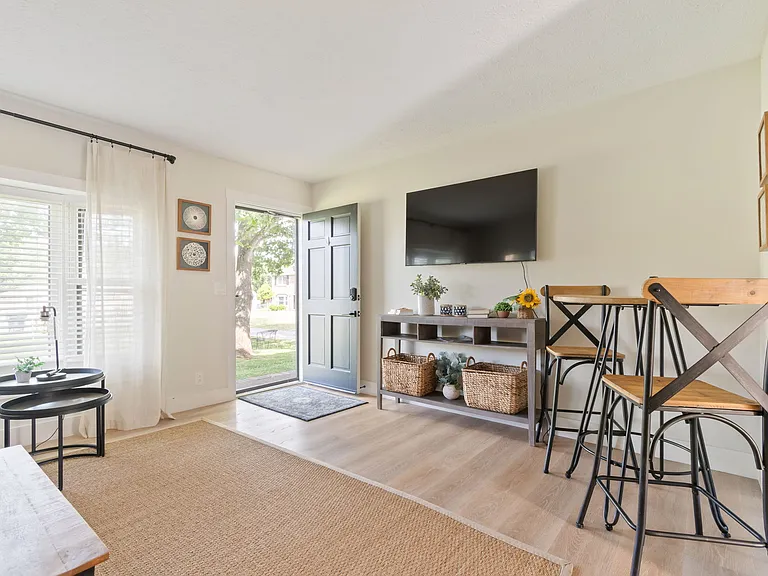 108 Meredith Pl #B — Photo 27