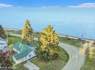 3453 Shoreview Dr, Deckerville, MI 48427