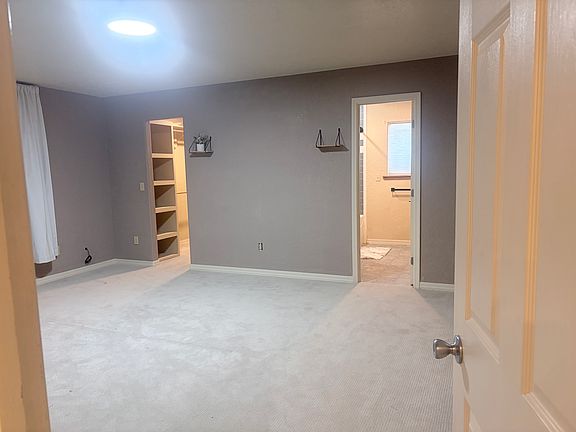 4th image of 2 Willow Pl