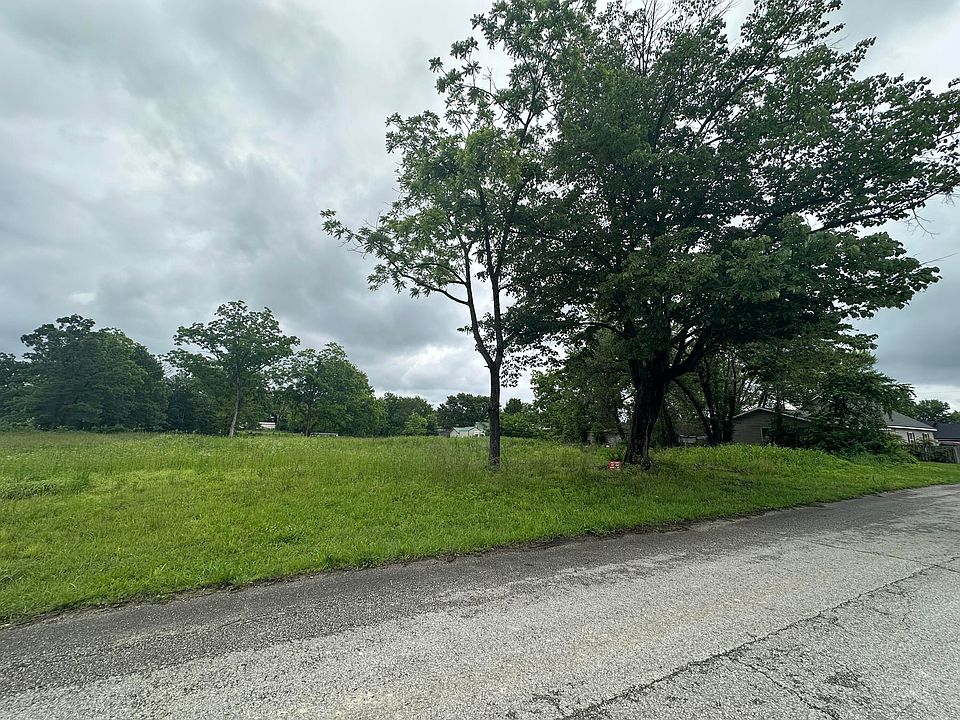 2nd image of 346 & 372 Emerald Street