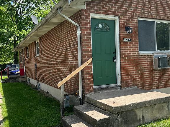2nd image of 1844 Hickorydale Dr APT 1