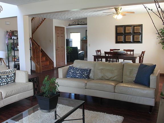 5th image of 6024 Aquamarine Dr