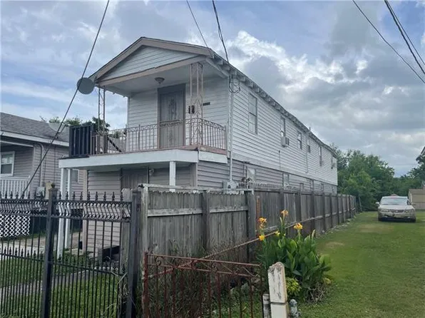 2621 Louisa St, New Orleans, LA 70117
