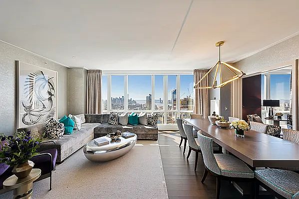 1st image of 460 W 42nd St Penthouse 4C