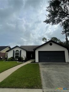 714 Queenswood Trl, Victoria, TX, 77901