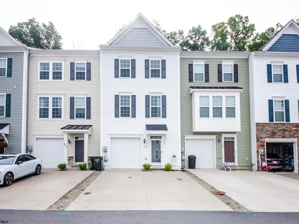 407 Turquoise Ln, Morgantown, WV 26508