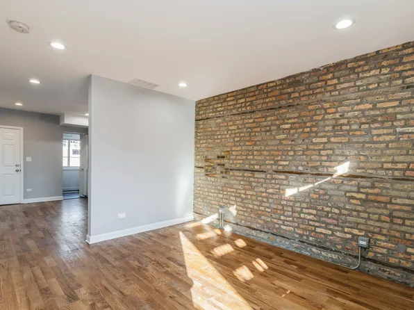 2708 W 24th Pl #2, Chicago, IL 60608