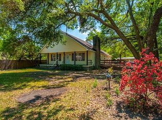 1033 Jessamine Dr, Moncks Corner, SC 29461