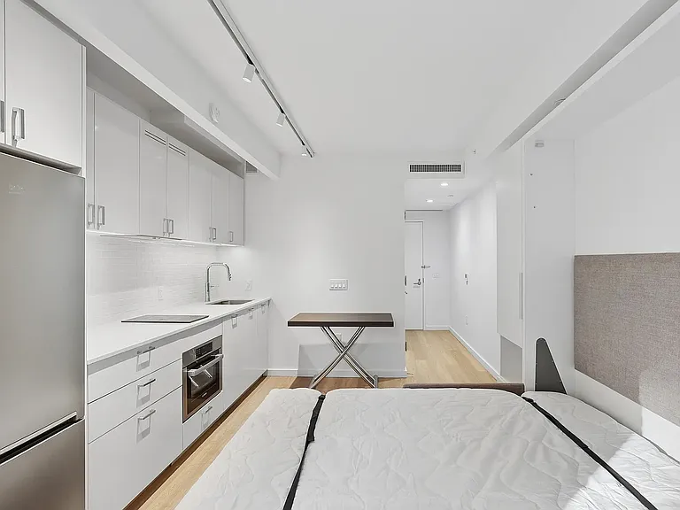 266 W 96th St #709 — Photo 10