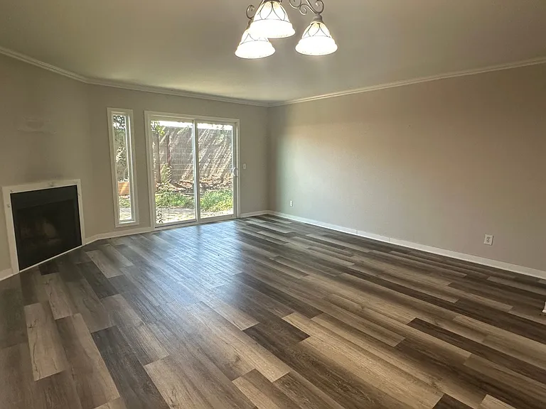 362 Tabor Ave — Photo 8