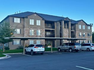 3585 E Rock Creek Rd #E8-1, Eagle Mountain, UT 84005