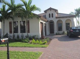 8459 NW 40th St, Pembroke Pines, FL 33024