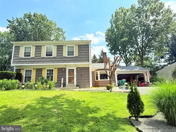 1390 Quail Hollow Rd, Harrisburg, PA 17112