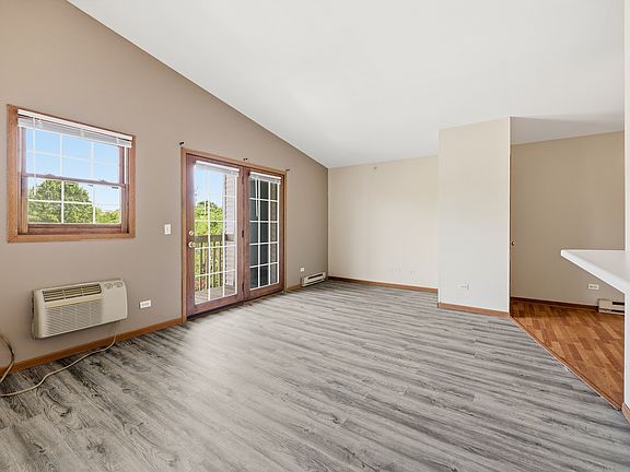 4th image of 330 Leah Ln APT 3B