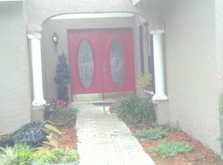 4506 Wescott Ln, Tampa, FL 33624