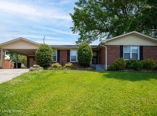8413 Lou Ct, Louisville, KY