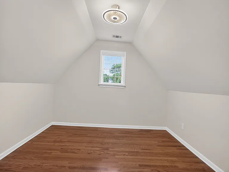 2935 Whitfield Ave — Photo 46