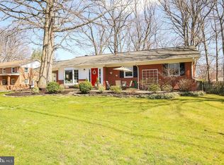 2427 Center St, Falls Church, VA 22043