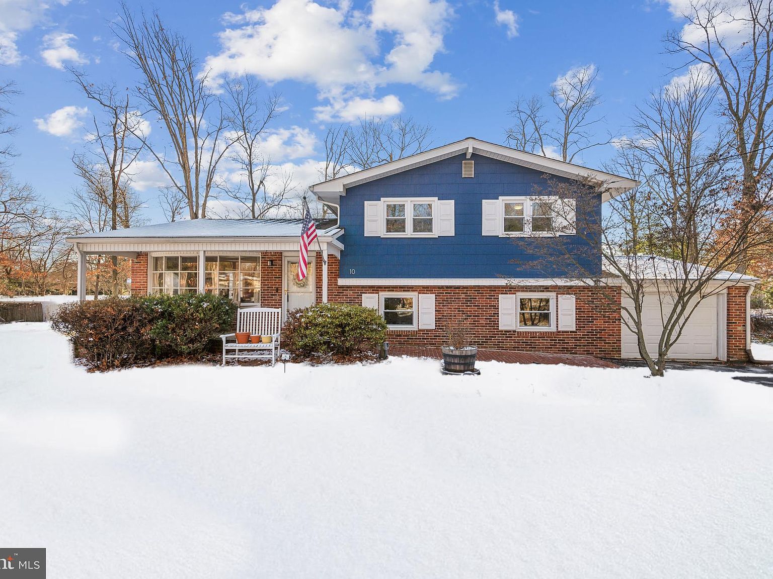 10 Laurel Hill Dr, Cherry Hill, NJ 08003 | Zillow