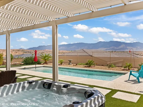 1398 Stonewall Bnd, Mesquite, NV 89027