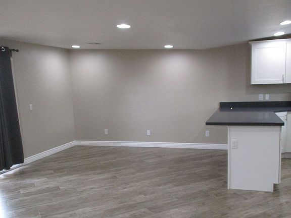 4th image of 150 Sombart Ln #203