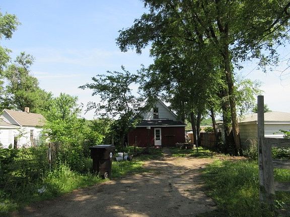 3rd image of 2706 W Antoinette St