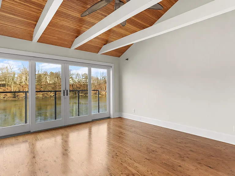 115 River Rd #15 — Photo 12