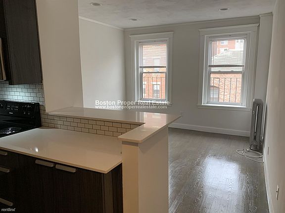 51 Queensberry St. #15 Boston - Fenway Unit Photo 7