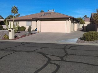 26429 S New Town Dr, Sun Lakes, AZ 85248