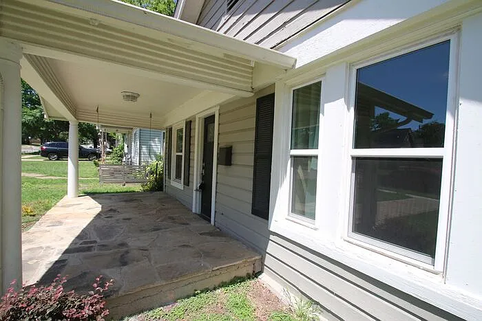 3320 W 5th St — Photo 26